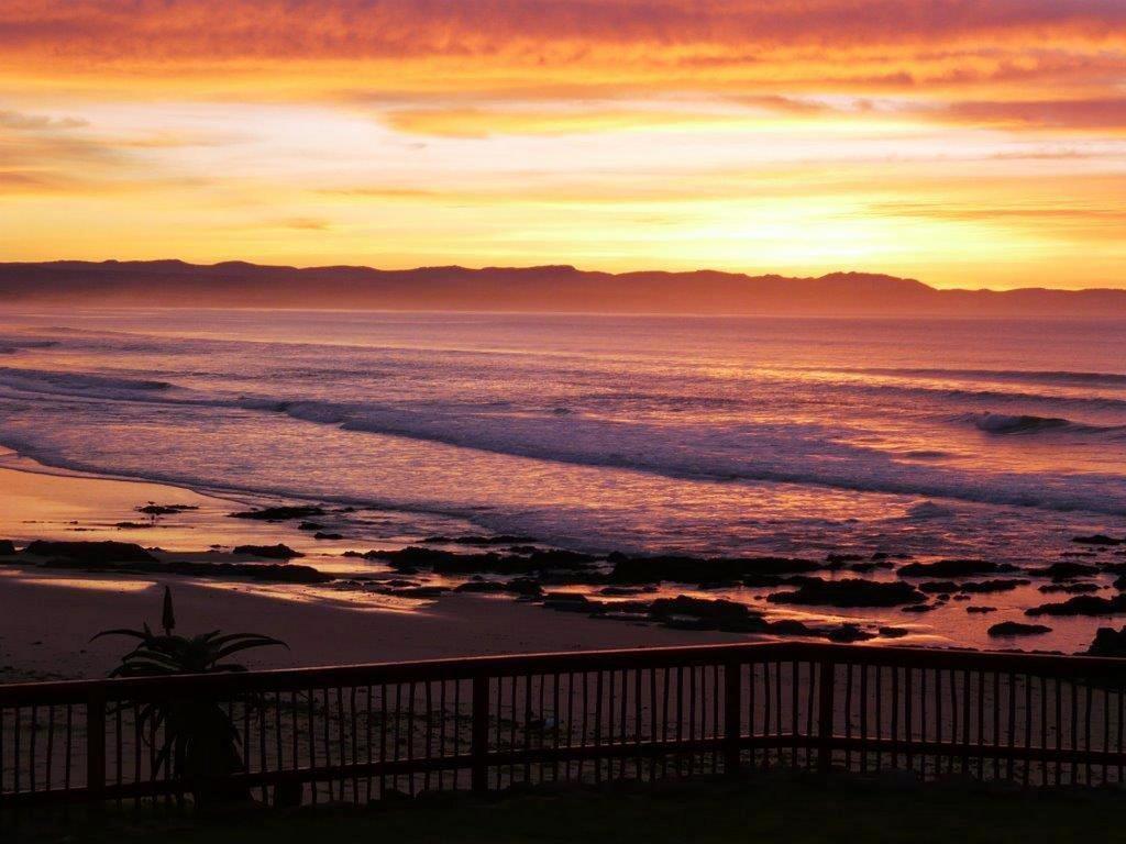 Jeffreys Bay Beach House Bed & Breakfast Dış mekan fotoğraf