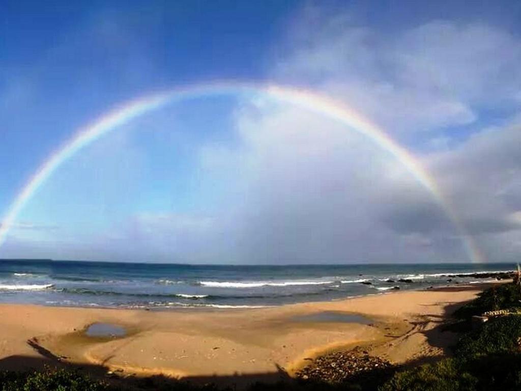 Jeffreys Bay Beach House Bed & Breakfast Dış mekan fotoğraf