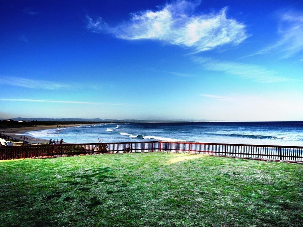 Jeffreys Bay Beach House Bed & Breakfast Dış mekan fotoğraf